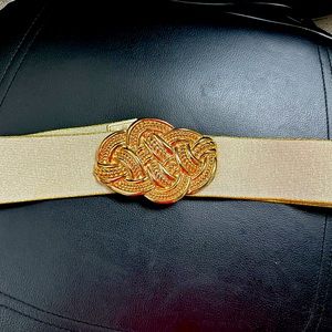 Lilly Pulitzer gold elastic belt